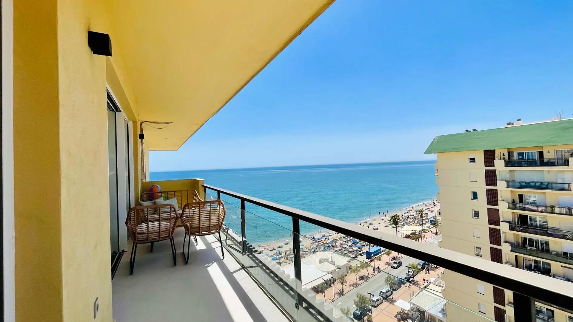 Luxury Beachfront Apartment Fuengirola 0*,  Spanien