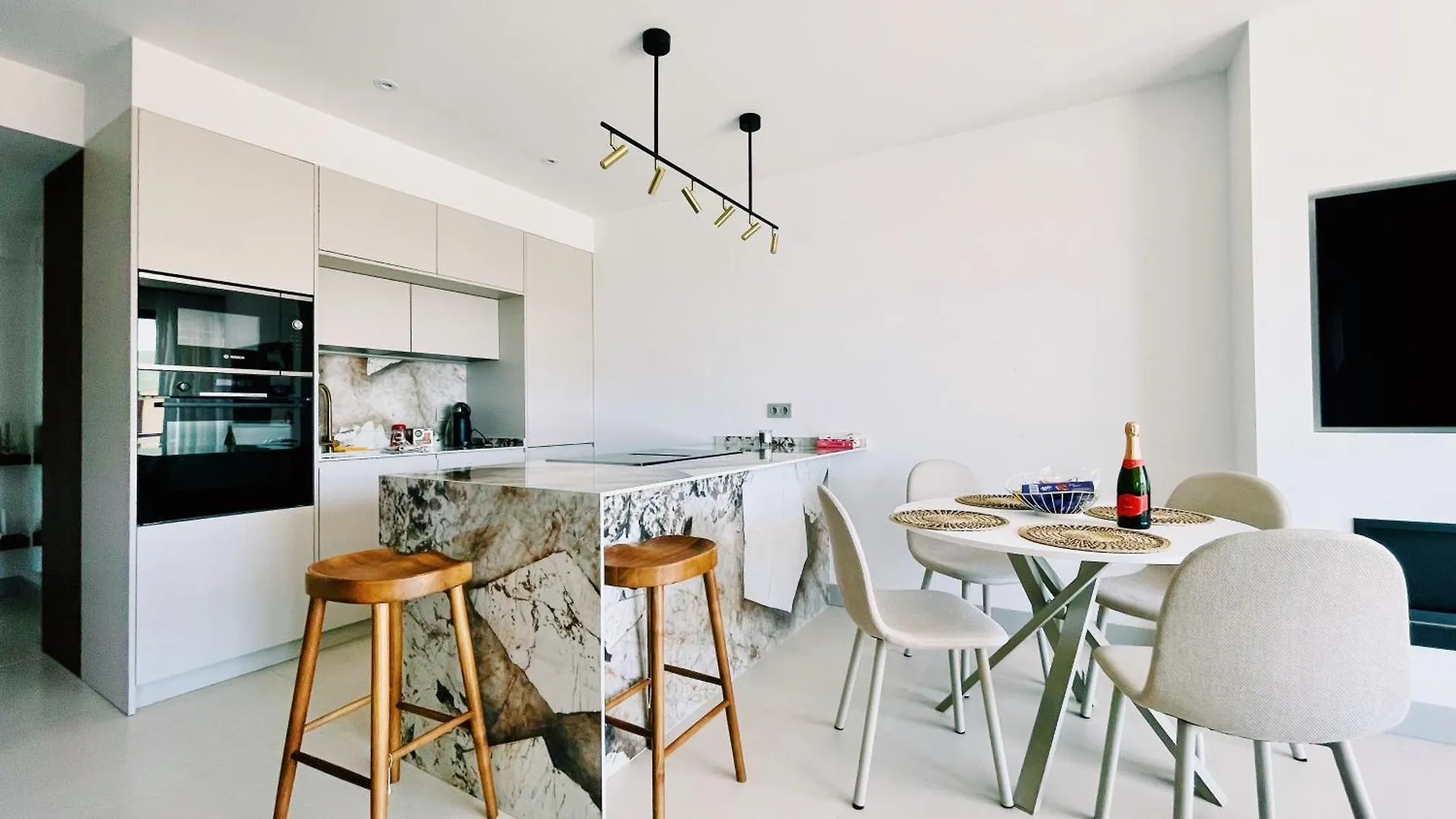 Luxury Beachfront Apartment Fuengirola